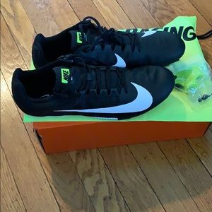 Nike track sneaker NWT